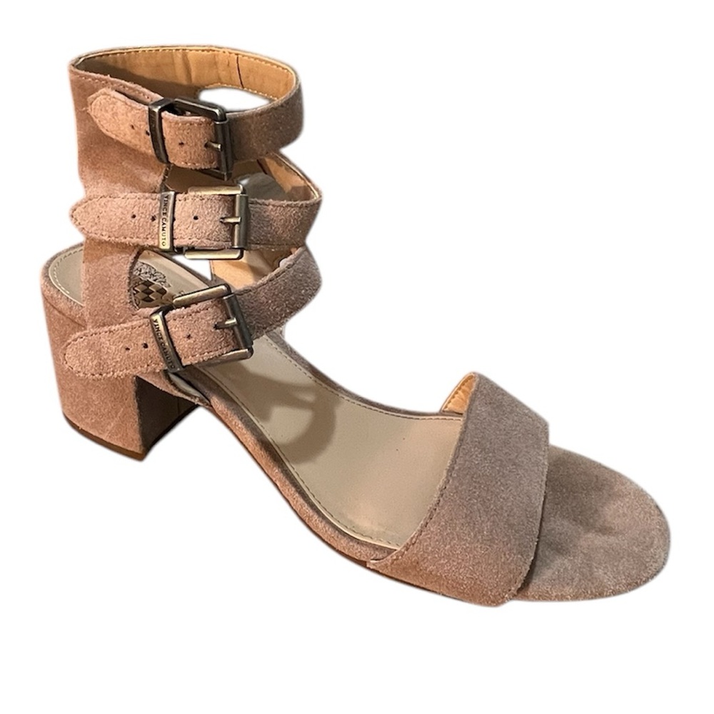 Vince Camuto Geriann Triple Buckle Sandal. Beige Suede. Size 9.5 - Picture 2 of 6
